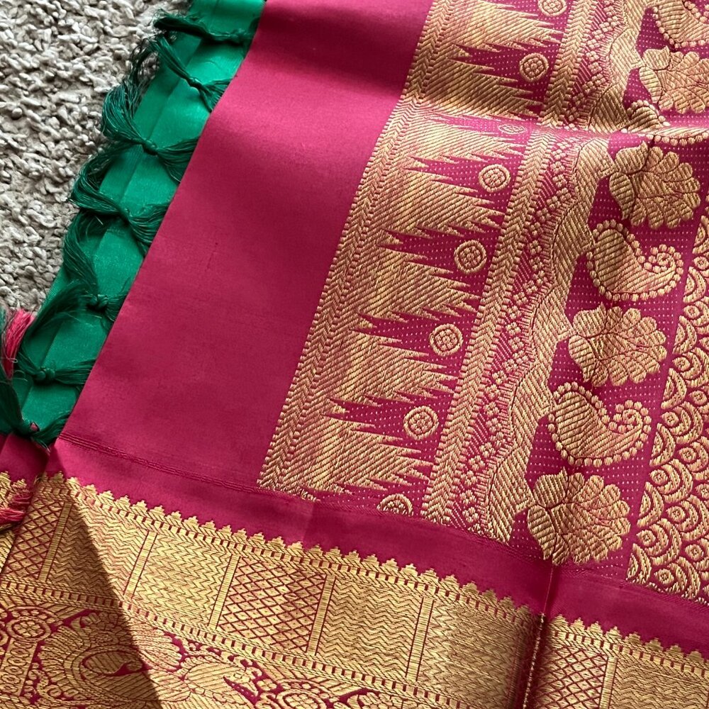 Kanchipuram Pure Silk Saree Green with Red Zari Border & Rich Pallu | Bl. Fabric - Picture 7 of 14